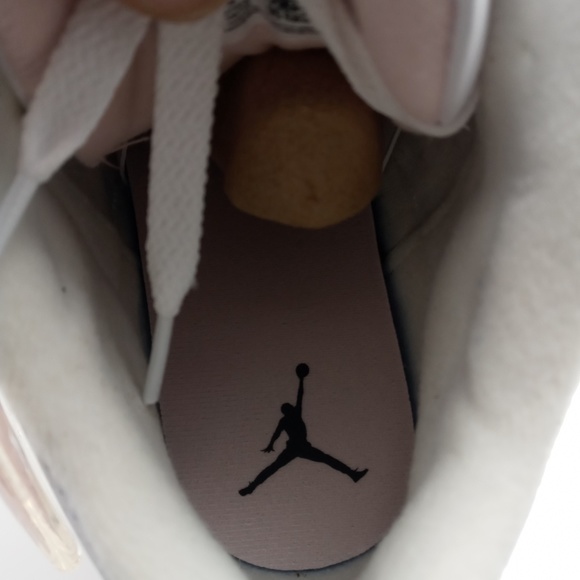 Air Jordan 3 "Dark Mocha Atmosphere/Neapolitan" - Picture 5 of 5